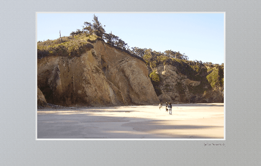 Summer lighting of beach on North side of Hug Point